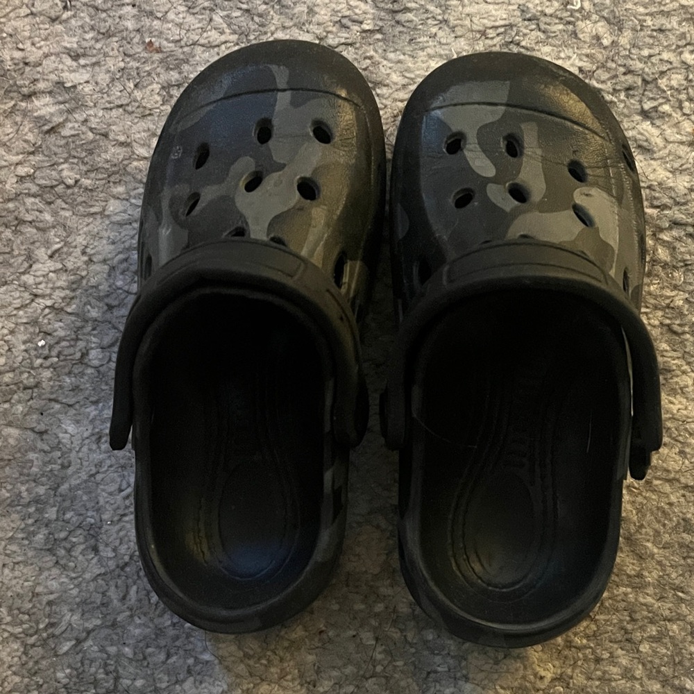 Kids Camouflage Croc alternative size 10c